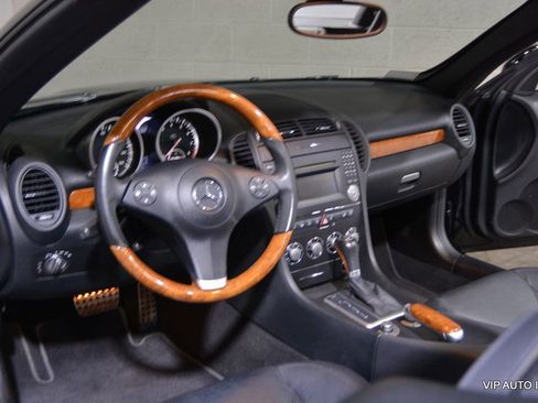 Used 2009 Mercedes-Benz SLK 350 image 15