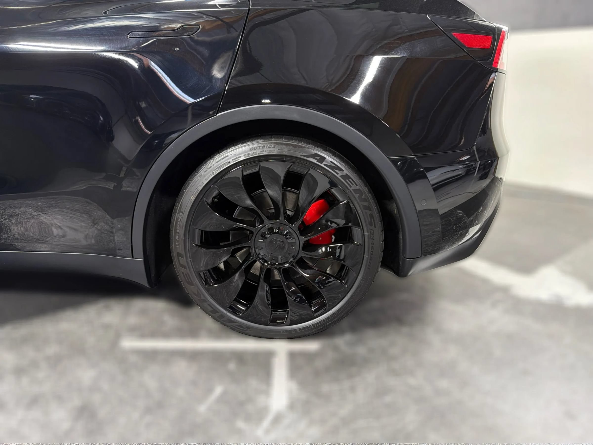 Used 2020 Tesla Model Y Performance AWD/4WD image 18