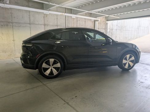 Used 2025 Porsche Macan Electric image 10