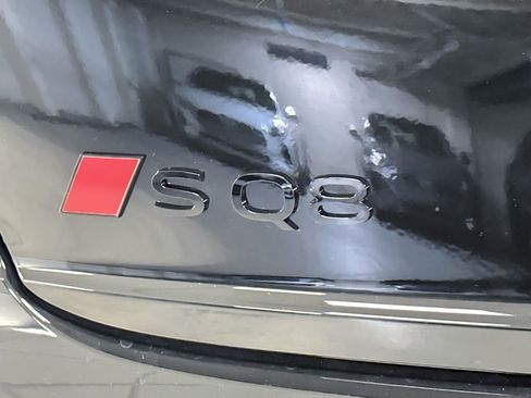 New 2026 Audi SQ8 Premium Plus image 26
