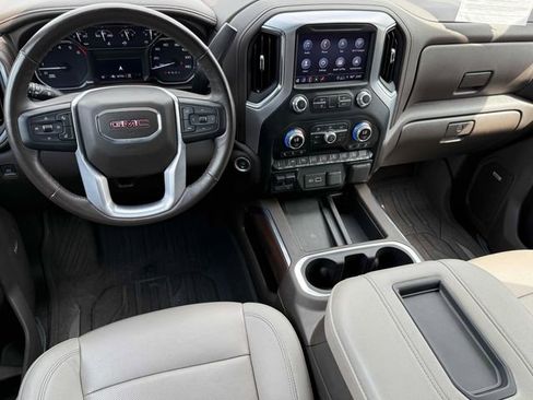 Used 2022 GMC Sierra 1500 SLT w/ SLT Premium Plus Package AWD/4WD image 2