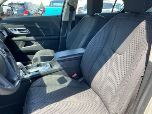 Used 2014 Chevrolet Equinox LS AWD/4WD image 14