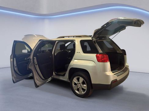 Used 2015 GMC Terrain SLE w/ Chrome Edition AWD/4WD image 12