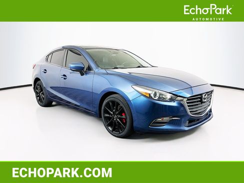 Used 2017 MAZDA MAZDA3 Touring FWD image 1
