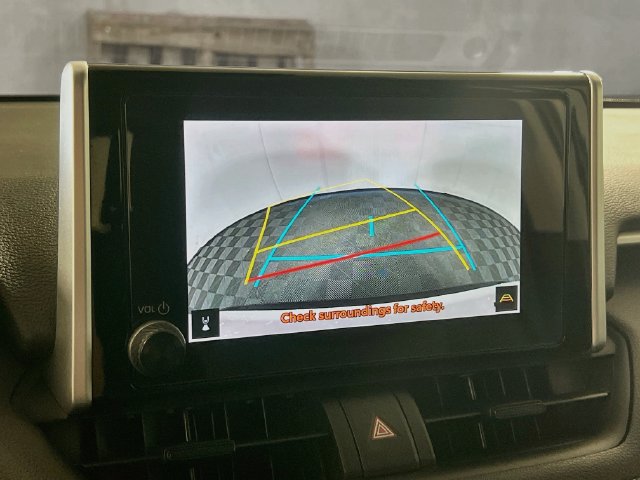 Used 2025 Toyota RAV4 XLE w/ Convenience Package FWD image 22