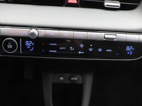 Used 2024 Hyundai Ioniq 5 SEL image 22