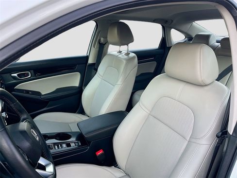 Used 2023 Honda Civic Touring image 21