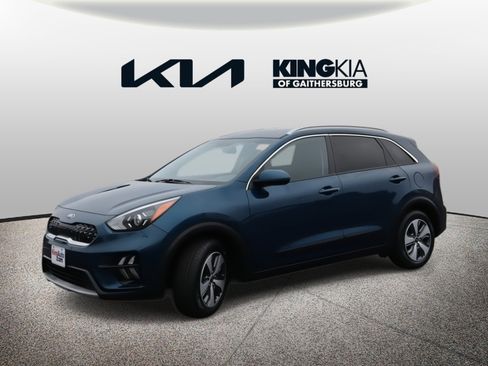 Used 2020 Kia Niro LX image 6
