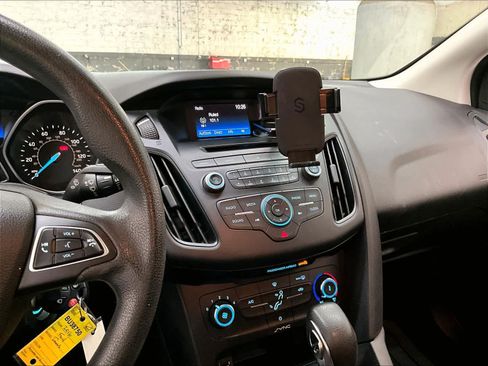 Used 2016 Ford Focus S FWD image 9