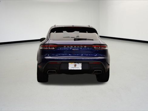 Used 2025 Porsche Macan image 6