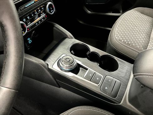 Used 2023 Ford Escape Active image 17