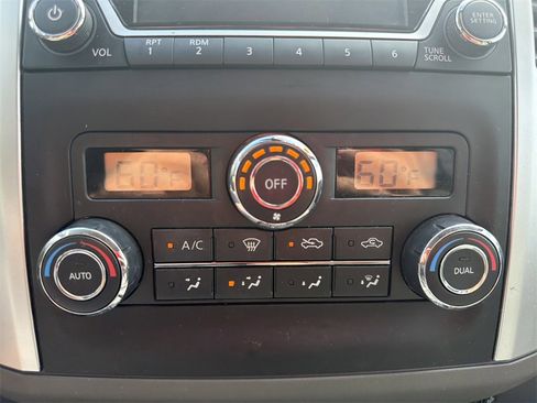 Used 2017 Nissan Frontier SV w/ SV Value Truck Package image 28