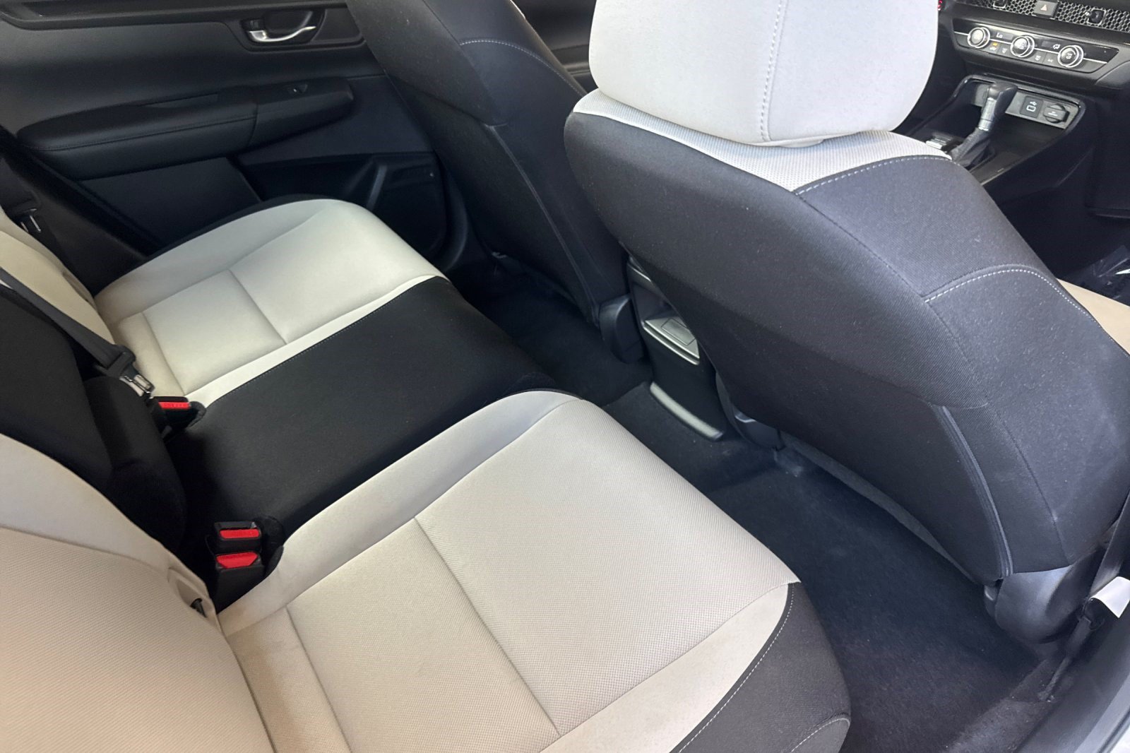 Used 2024 Honda CR-V LX image 33