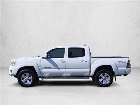 Used 2012 Toyota Tacoma PreRunner w/ TRD Sport Pkg RWD image 8