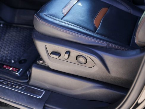 Used 2024 GMC Sierra 3500 AT4 w/ AT4 Premium Plus Package image 11