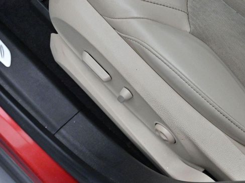 Used 2019 Buick Envision Preferred AWD/4WD image 14