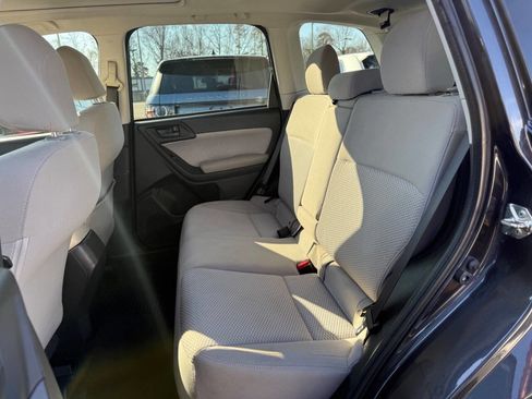Used 2018 Subaru Forester 2.5i Premium image 8