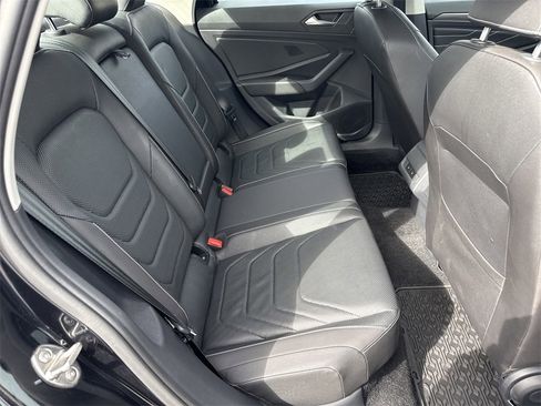 Used 2024 Volkswagen Jetta SEL image 34