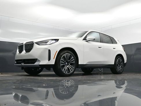 New 2026 BMW X3 xDrive30 w/ Convenience Package image 38