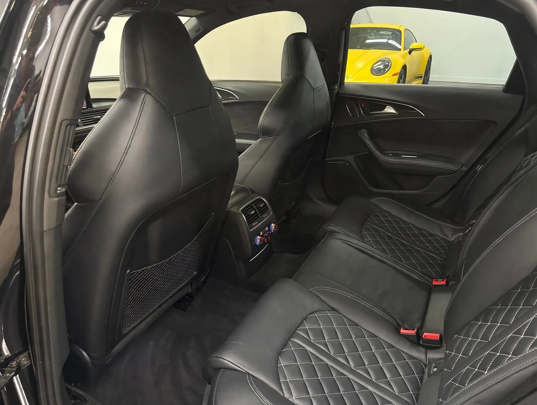 Used 2017 Audi S6 Premium Plus w/ S6 Sport Package AWD/4WD image 21