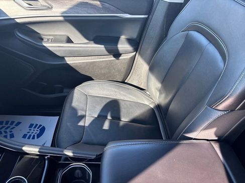 Used 2023 Jeep Grand Cherokee Limited image 28