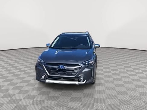Used 2025 Subaru Outback Touring XT w/ Popular Package #2 image 3