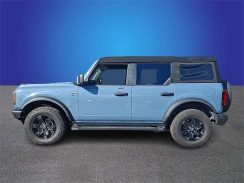 Certified 2023 Ford Bronco Black Diamond image 7