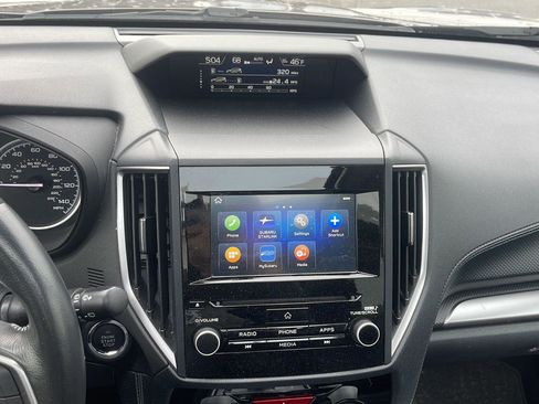 Used 2023 Subaru Forester Premium image 10