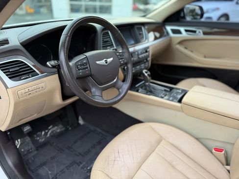 Used 2016 Hyundai Genesis 3.8 w/ Option Group 02 image 12