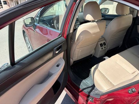 Used 2017 Subaru Legacy 2.5i Limited AWD/4WD image 25