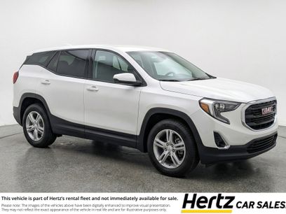 Used 2024 GMC Terrain SLT