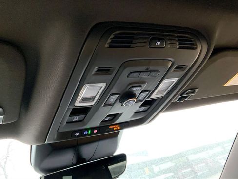 Used 2021 Cadillac Escalade Sport w/ Driver Assist Tech Package image 30