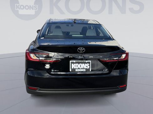 New 2026 Toyota Camry LE image 5
