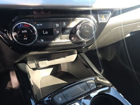 New 2026 Chevrolet Trax LT FWD image 18