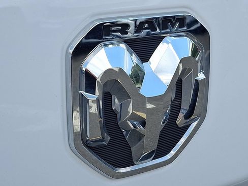 Used 2022 RAM 1500 Big Horn AWD/4WD image 31