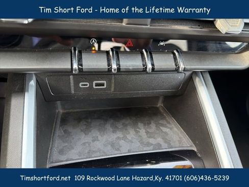 Used 2024 Chevrolet Colorado Trail Boss image 13