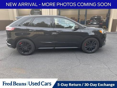 Used 2020 Ford Edge ST-Line w/ Cold Weather Package AWD/4WD image 6