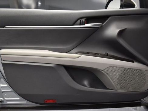 Used 2024 Toyota Camry LE w/ Convenience Package FWD image 16