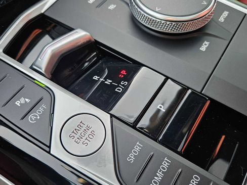 Used 2023 BMW 330i Sedan w/ Driving Assistance Package image 30