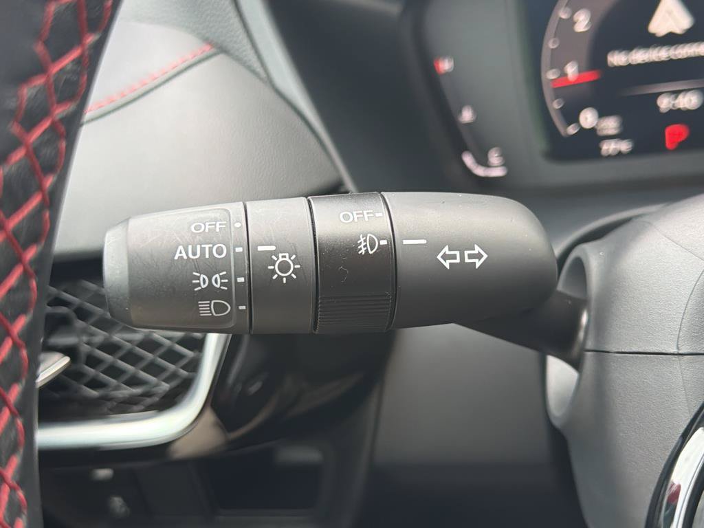 Certified 2025 Acura ADX A-Spec AWD/4WD image 10