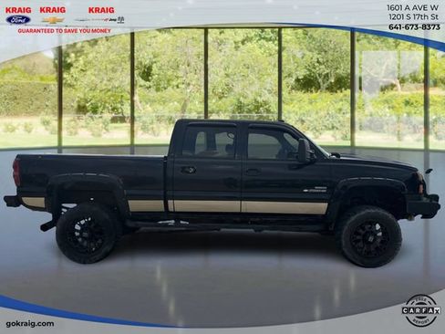 Used 2007 Chevrolet Silverado 2500 LT w/ Heavy-Duty Power Package AWD/4WD image 4