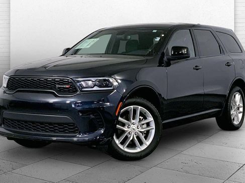 Used 2025 Dodge Durango GT AWD/4WD image 12