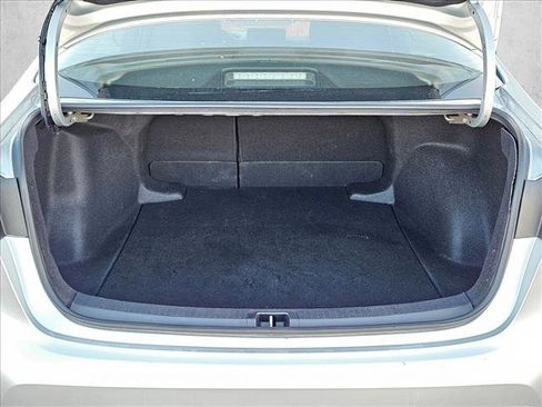 Used 2024 Toyota Corolla LE image 6