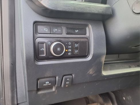 Used 2023 Ford F450 Lariat w/ Chrome Package AWD/4WD image 14