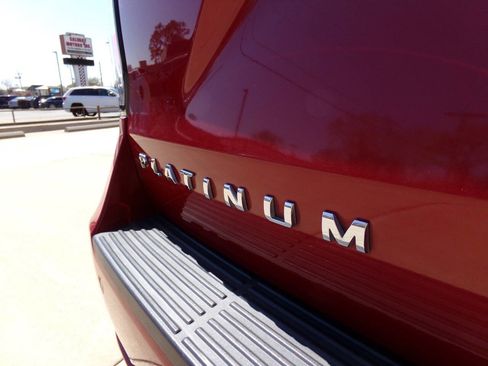 Used 2019 Ford Expedition Platinum image 34