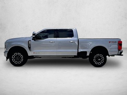 Used 2024 Ford F250 Platinum AWD/4WD image 6