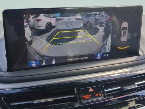 Used 2026 Acura MDX w/ Technology Package image 16