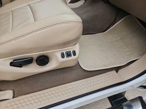 Used 2004 Ford F250 SUPER DUTY image 38