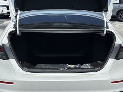 New 2025 Honda Accord LX image 12