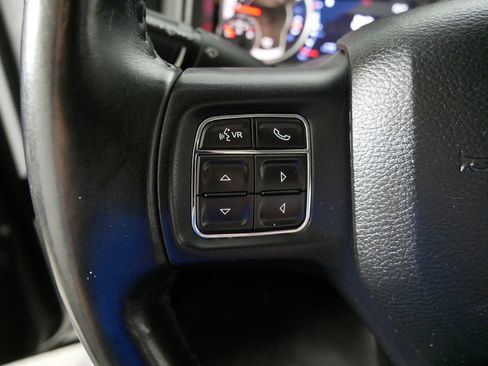 Used 2017 RAM 1500 Classic SLT w/ Luxury Group AWD/4WD image 27